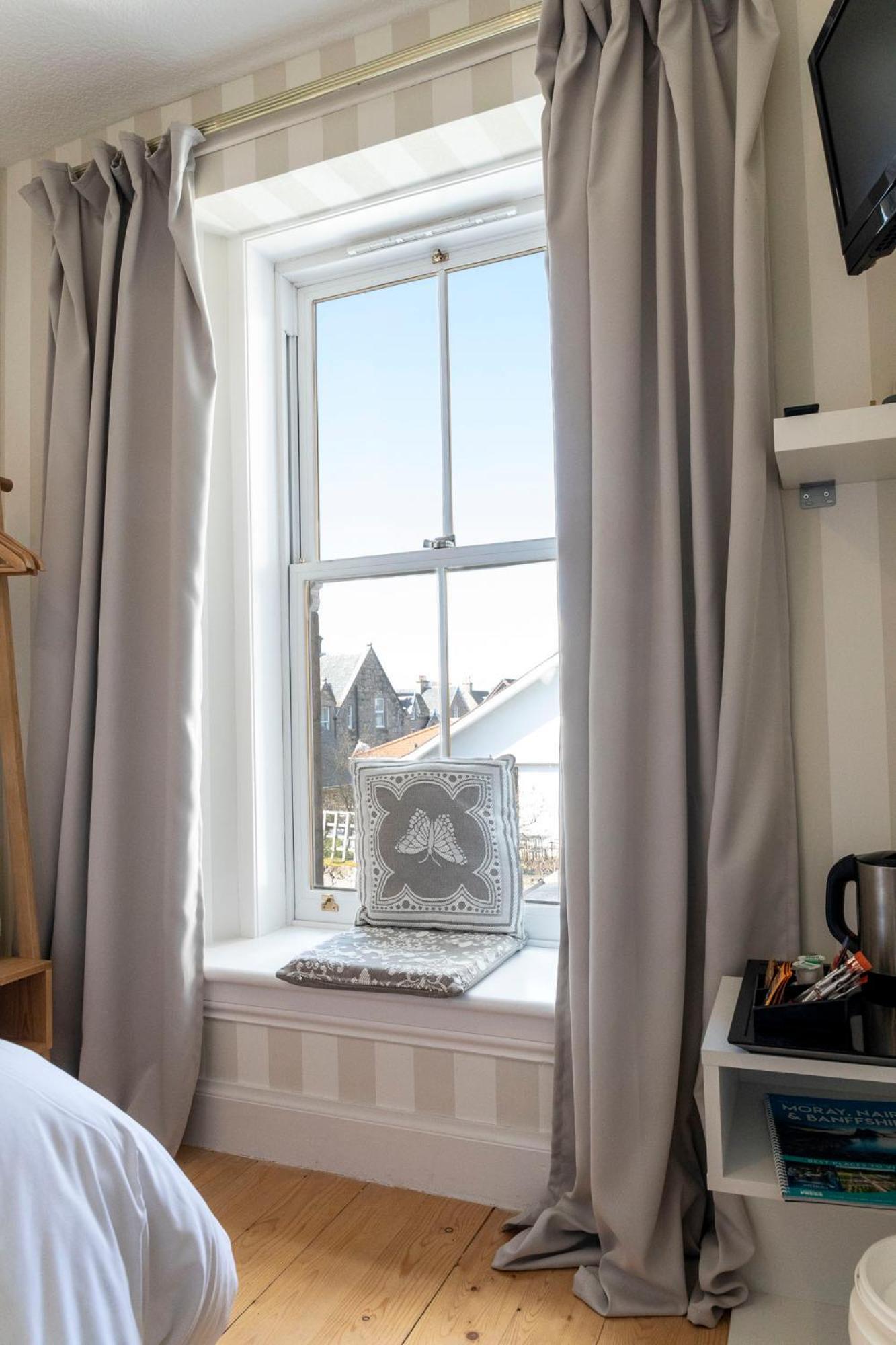נאירן Cawdor House B&B מראה חיצוני תמונה