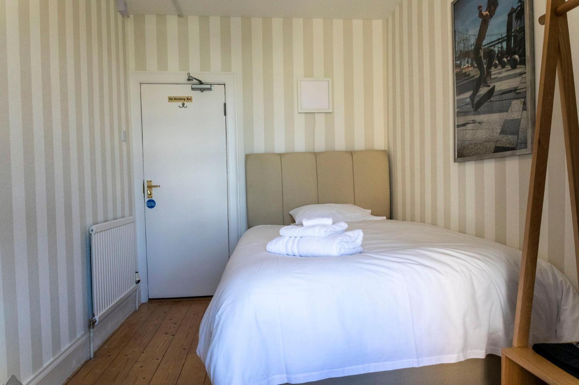 נאירן Cawdor House B&B מראה חיצוני תמונה