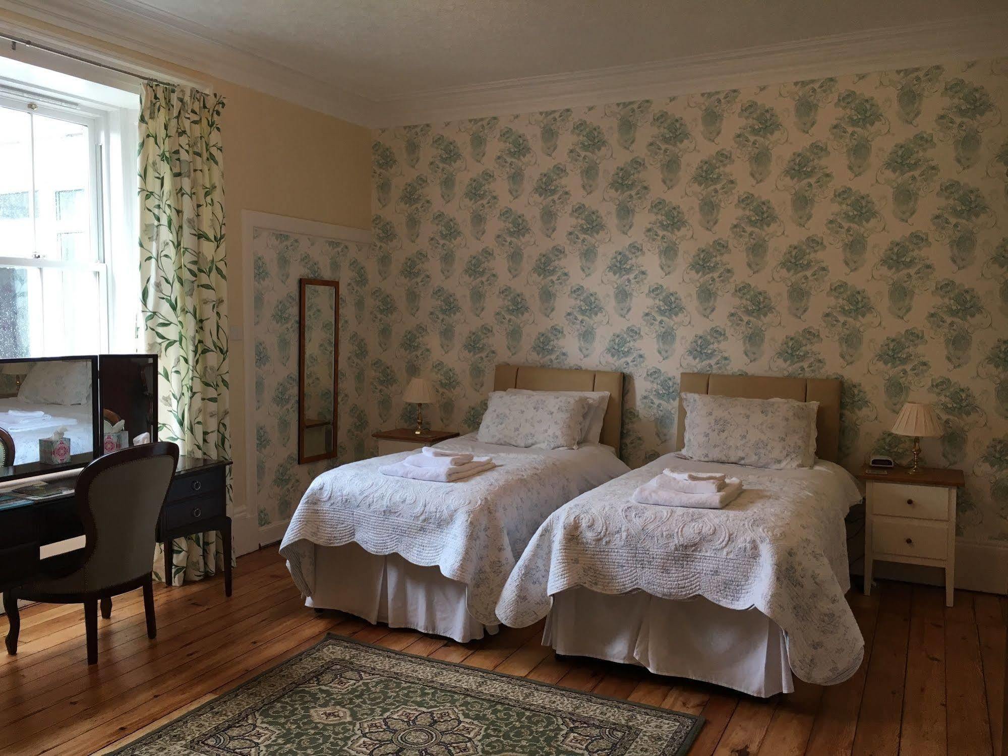 נאירן Cawdor House B&B מראה חיצוני תמונה