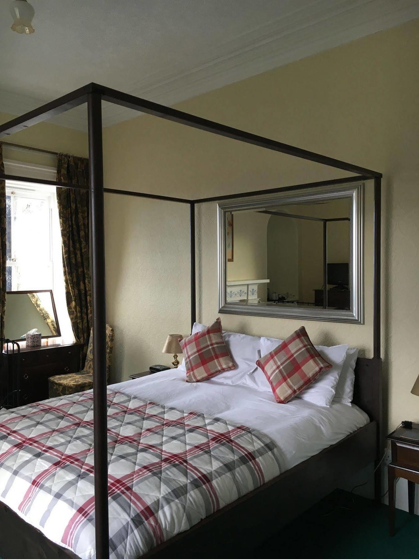 נאירן Cawdor House B&B מראה חיצוני תמונה